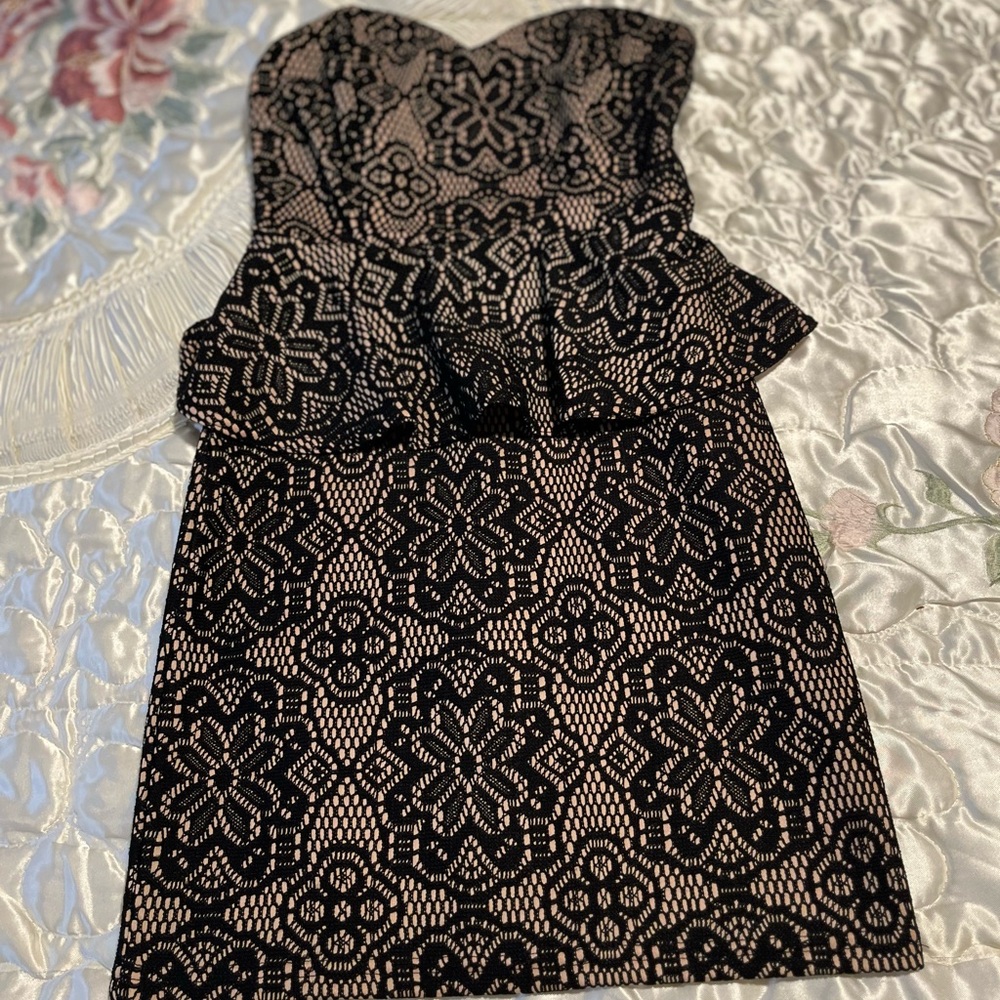 Must Have Strapless dress sexy short